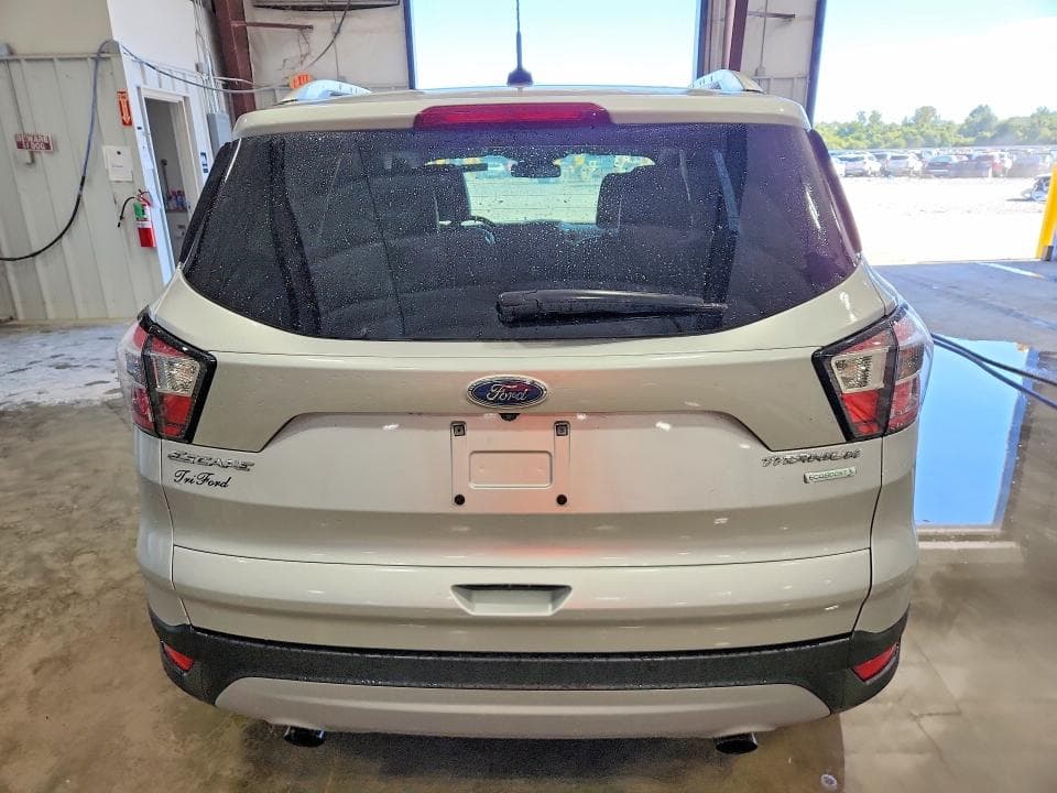 2017 FORD ESCAPE TITANIUM 6