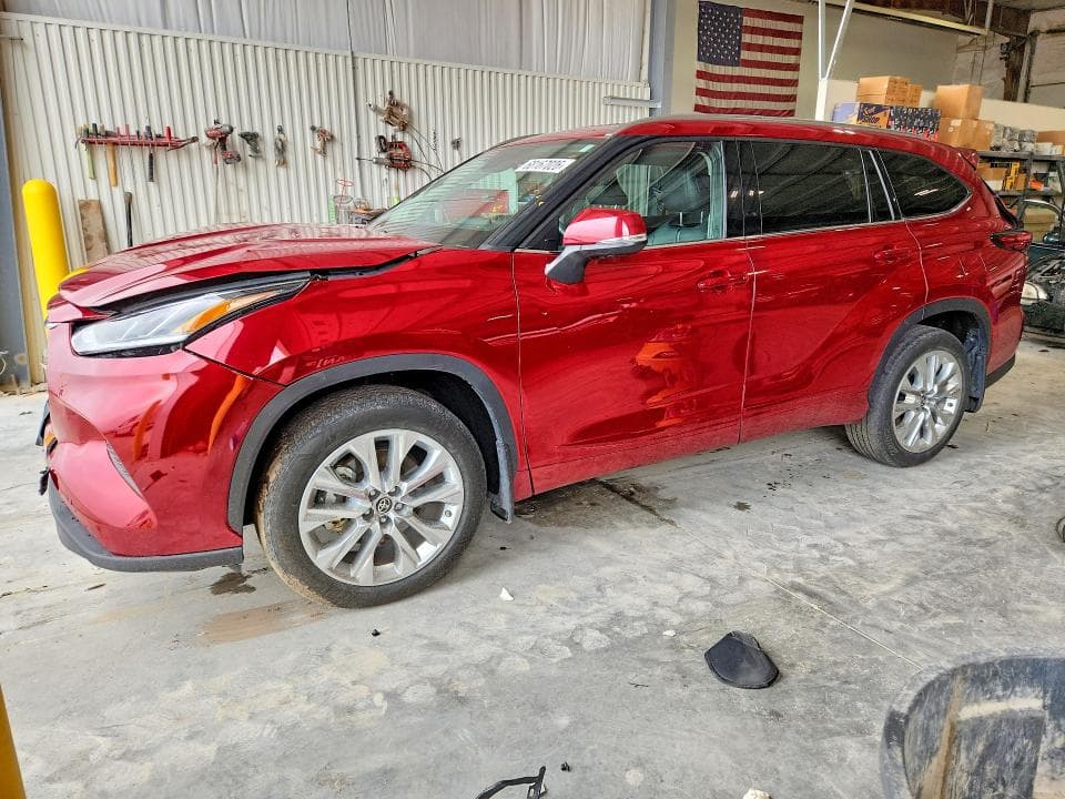 2021 TOYOTA HIGHLANDER LIMITED - 1