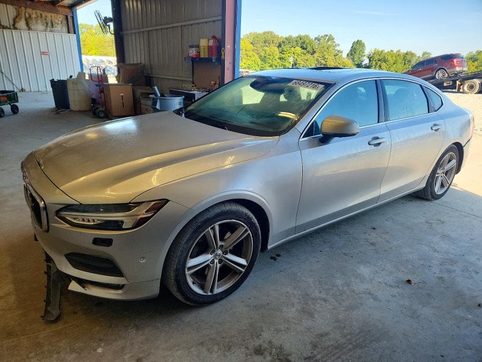 2018 VOLVO S90 T5 MOMENTUM - 1