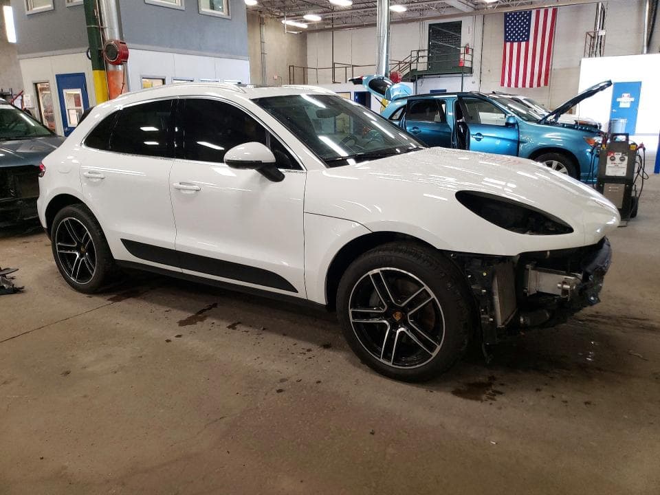 2020 PORSCHE MACAN S 4