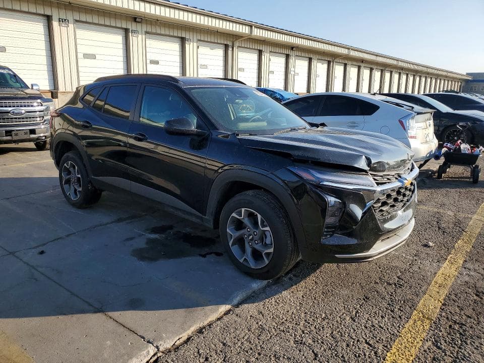 2026 CHEVROLET TRAX 1LT 4