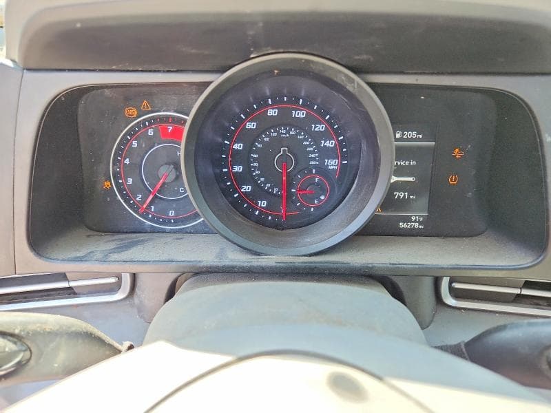 2021 HYUNDAI ELANTRA SEL 9