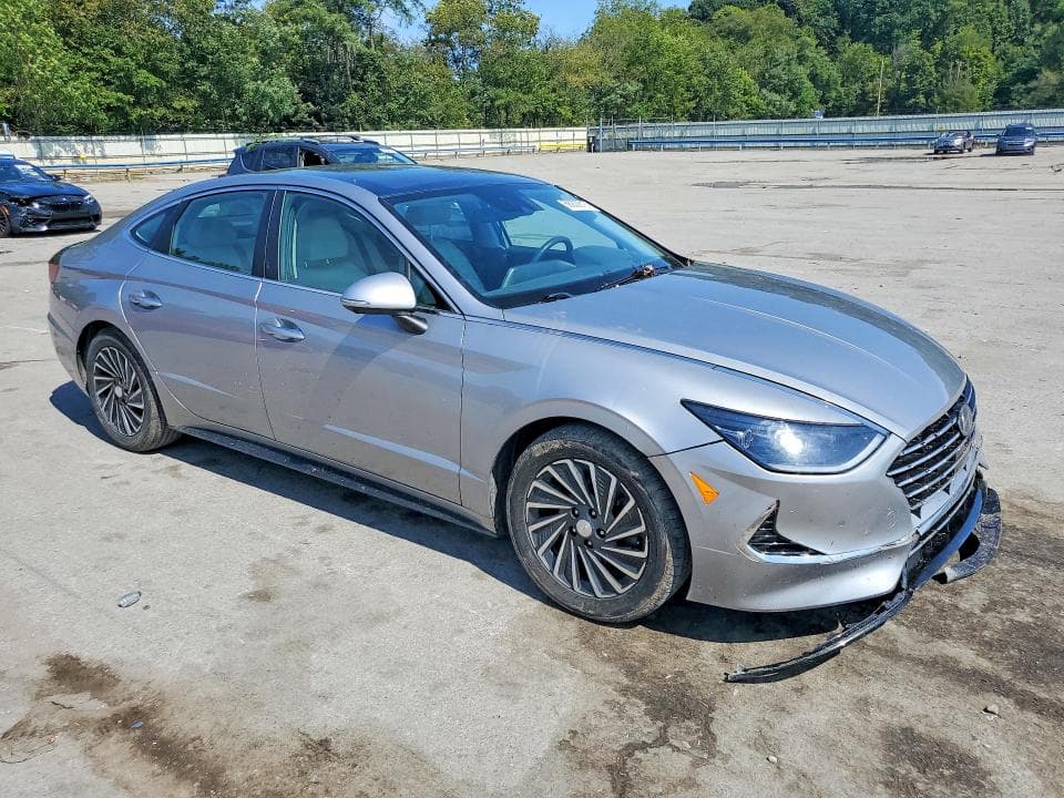 2020 HYUNDAI SONATA HYBRID LIMITED 4