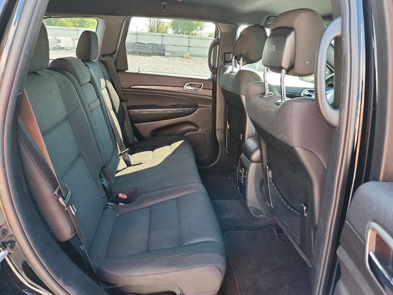2018 JEEP GRAND CHEROKEE LAREDO 10