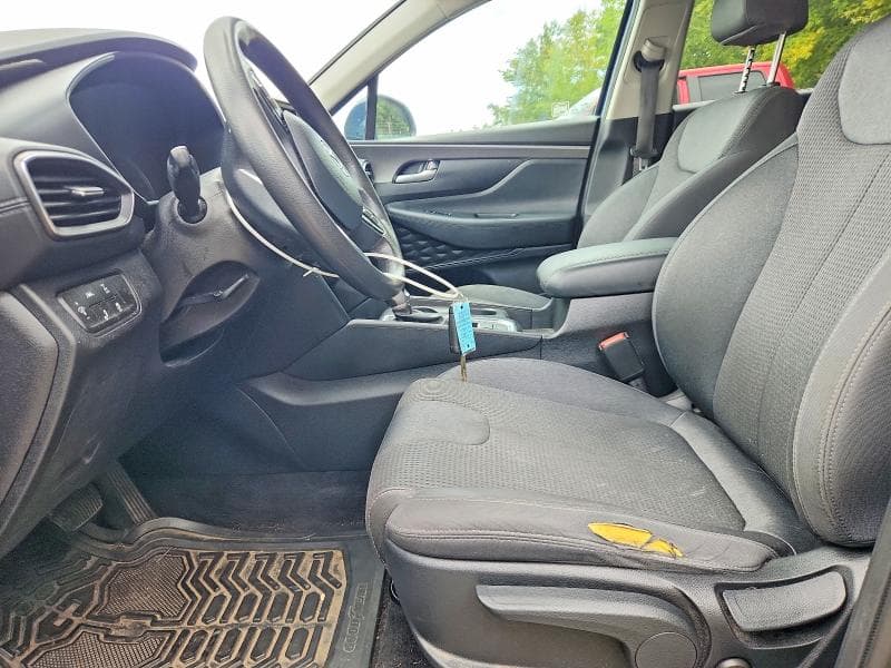 2019 HYUNDAI SANTA FE SE 7