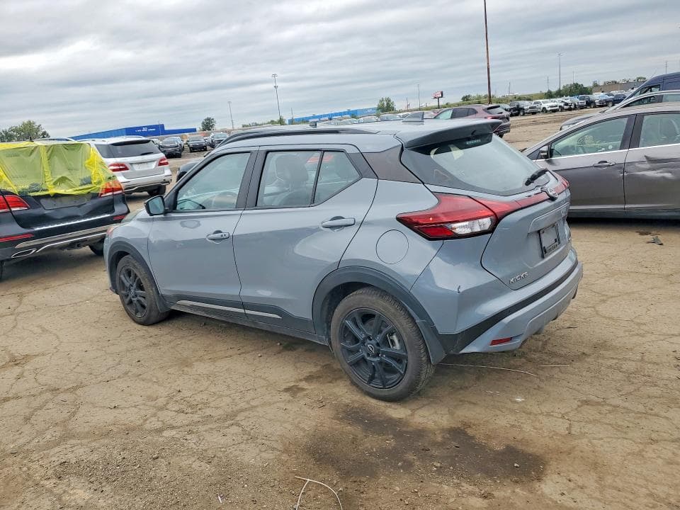 2023 NISSAN KICKS SR 2