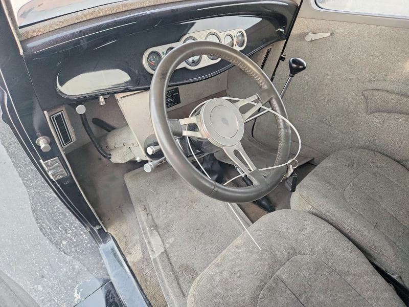 1932 FORD 2 DOOR COUPE 8