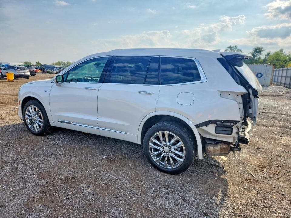 2023 CADILLAC XT6 PREMIUM LUXURY 2