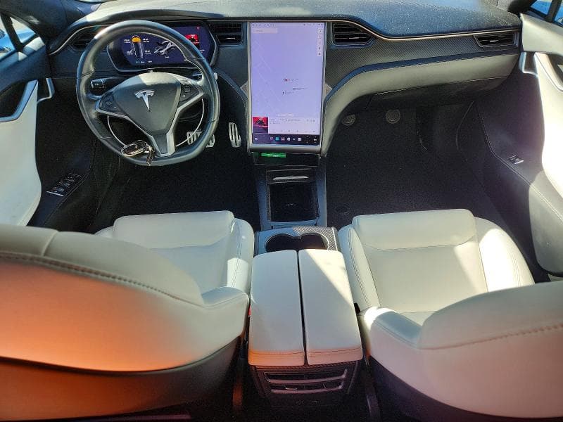 2020 TESLA MODEL S 8