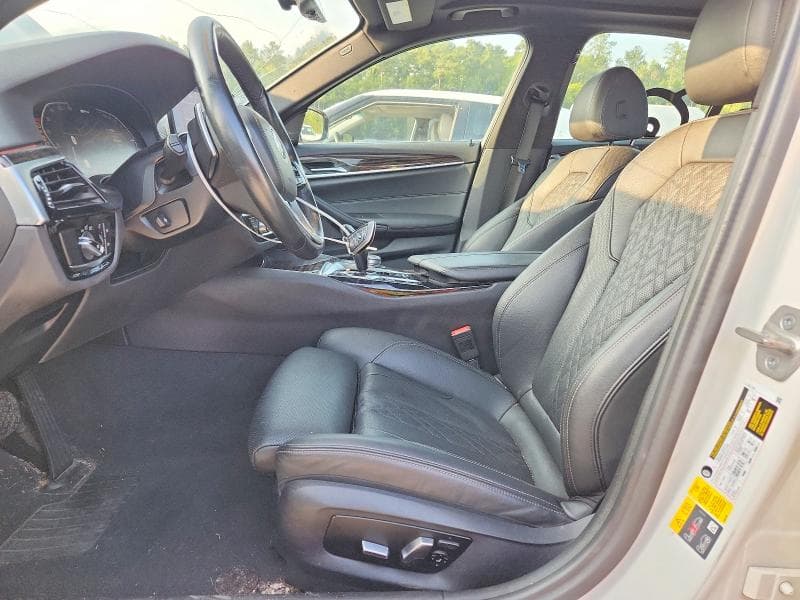 2023 BMW 530E 7
