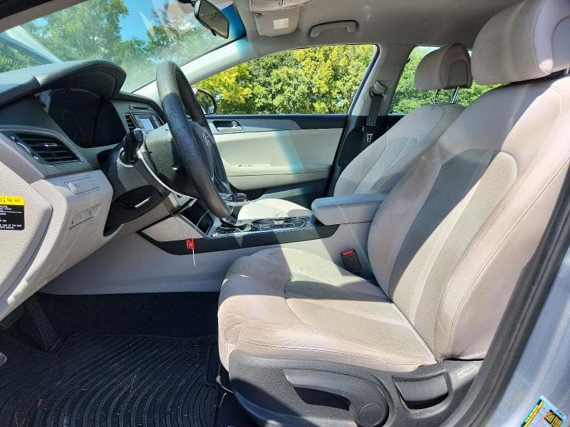 2017 HYUNDAI SONATA SE 7