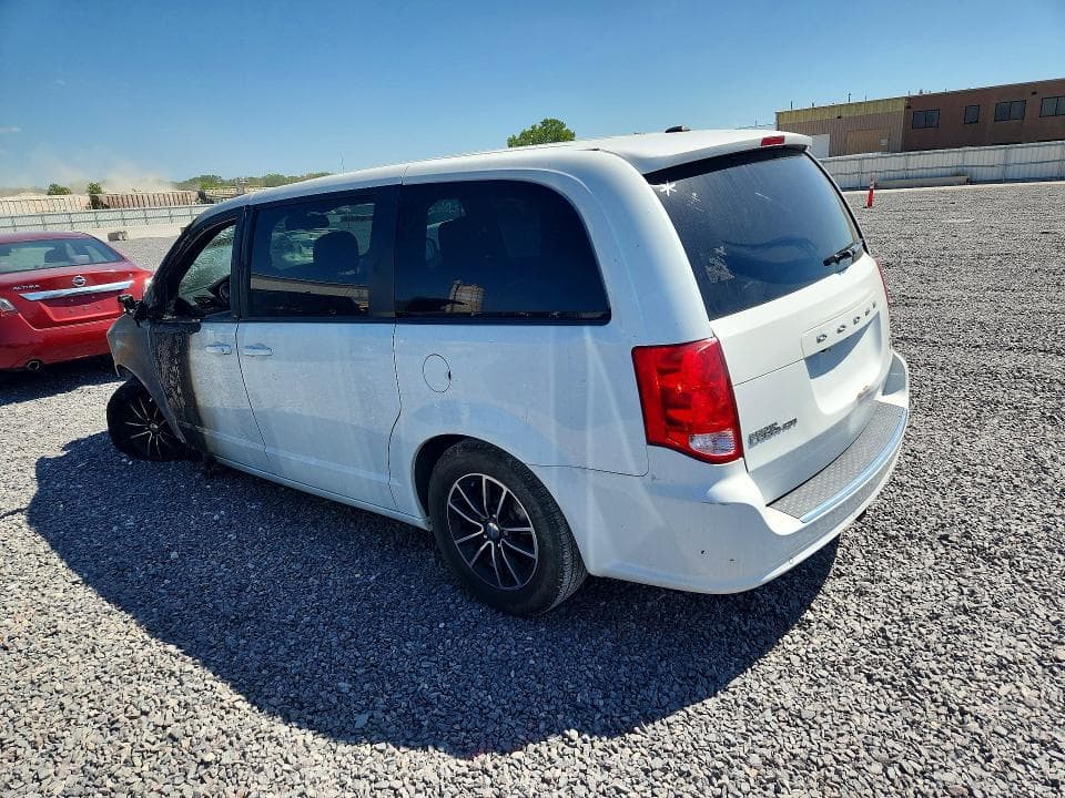2018 DODGE GRAND CARAVAN GT 2