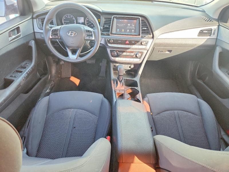 2019 HYUNDAI SONATA SE 8