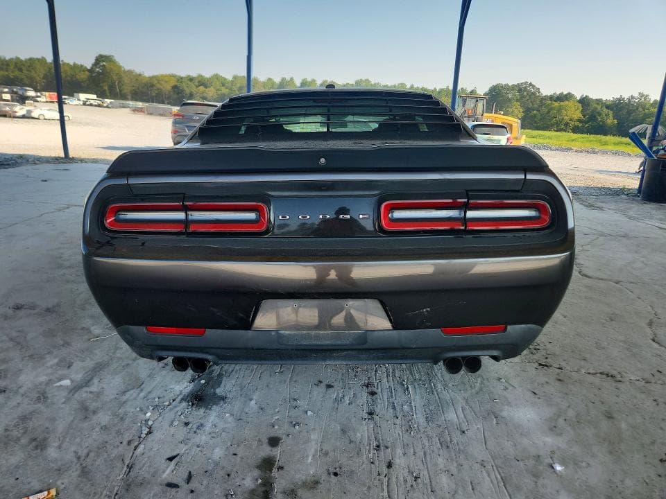 2017 DODGE CHALLENGER SXT 6