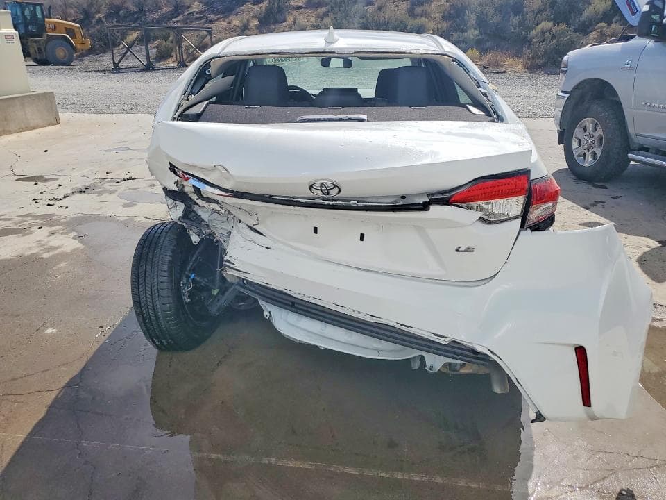 2026 TOYOTA COROLLA LE 6