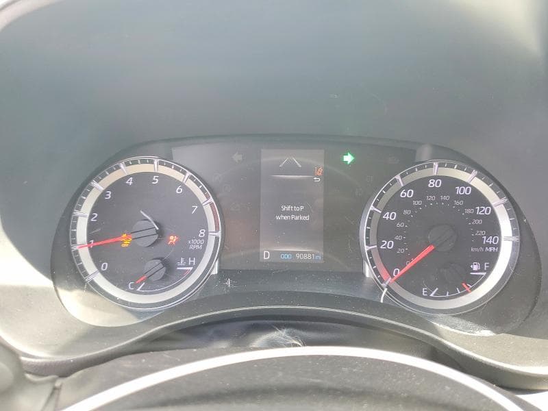 2021 TOYOTA HIGHLANDER LE 9