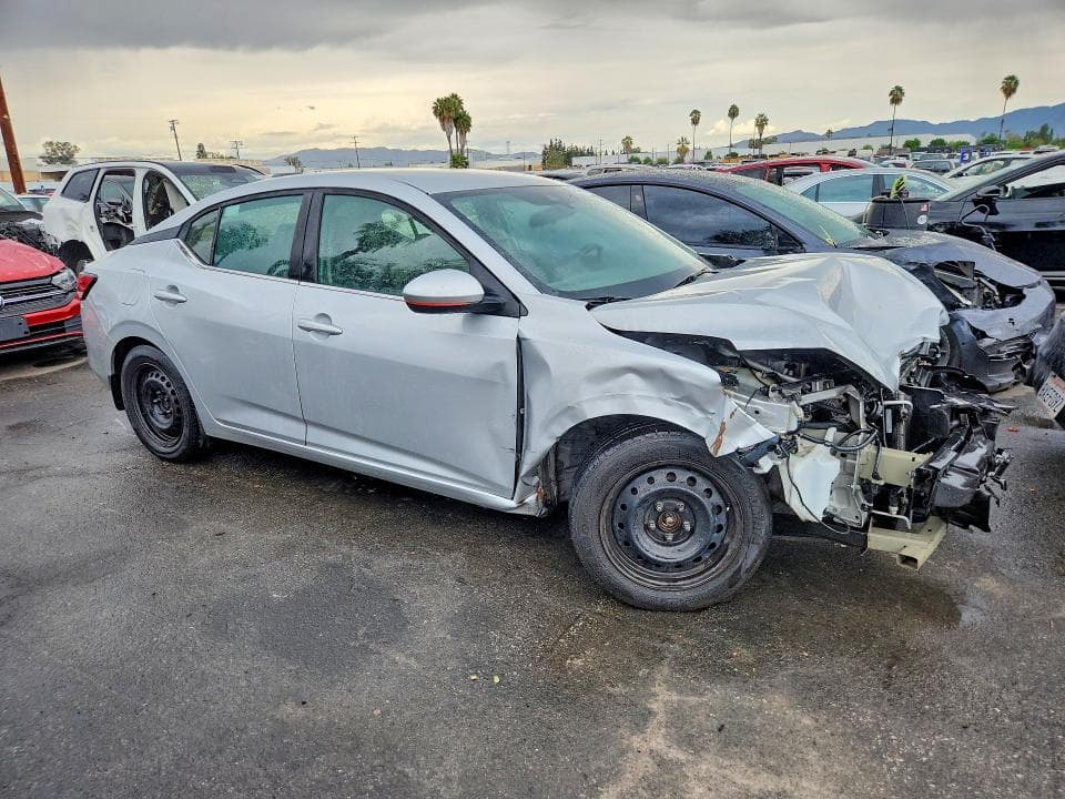 2020 NISSAN SENTRA S 4