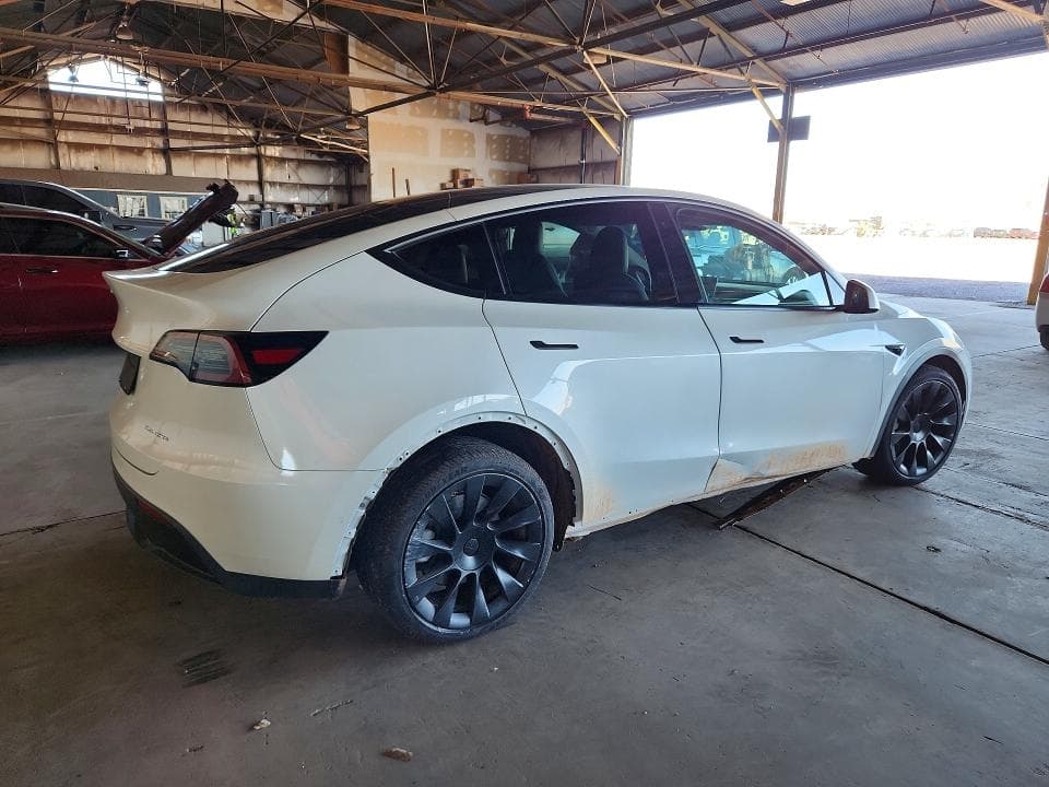 2021 TESLA MODEL Y 3