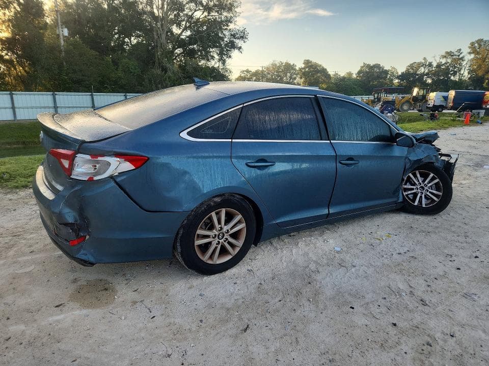 2017 HYUNDAI SONATA SE 3