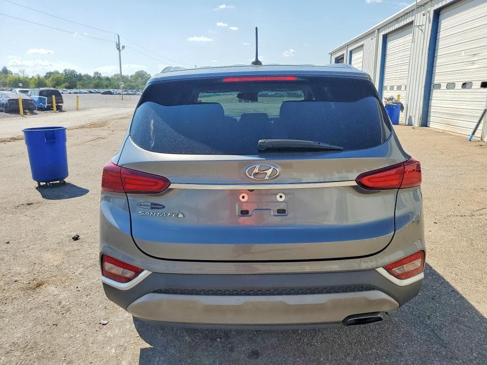 2019 HYUNDAI SANTA FE SE 6