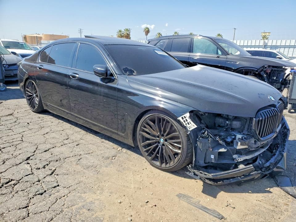 2020 BMW 750 XI 4