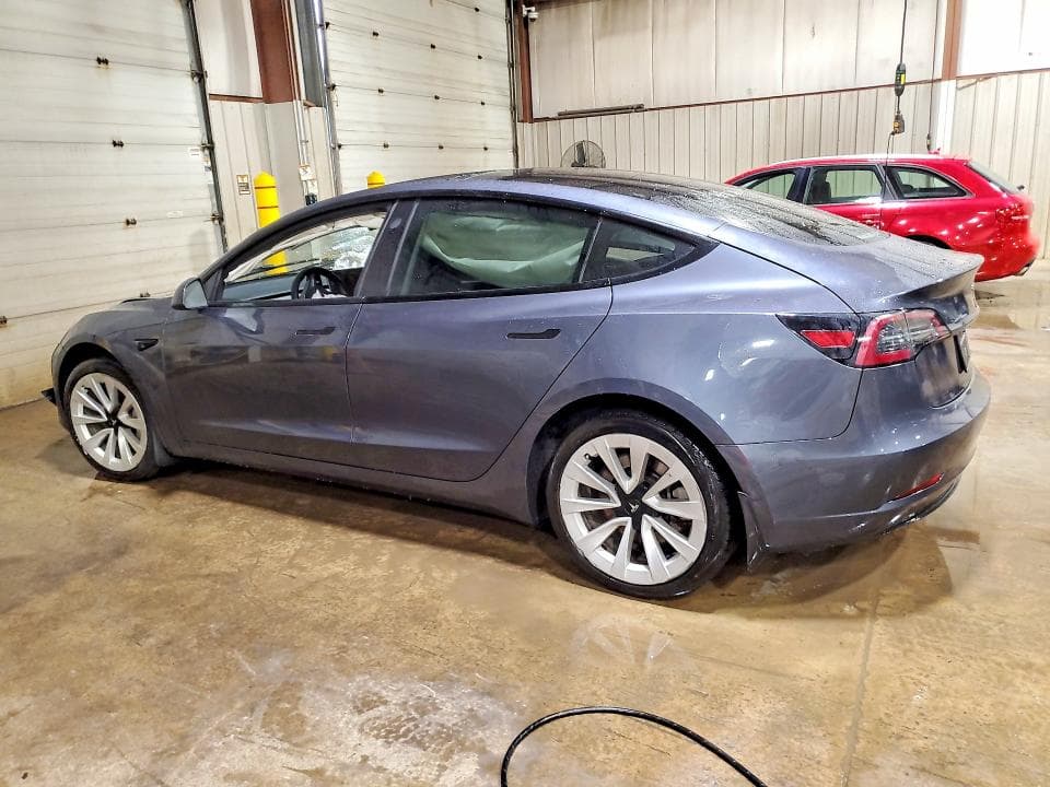 2023 TESLA MODEL 3 2