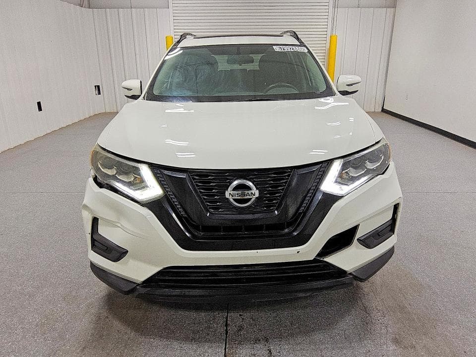 2017 NISSAN ROGUE SV 5