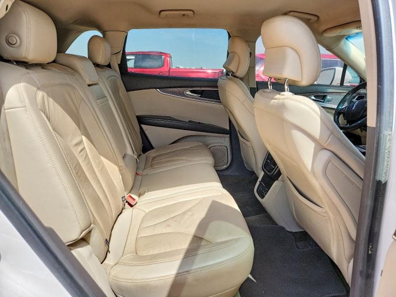 2017 LINCOLN MKX SELECT 10