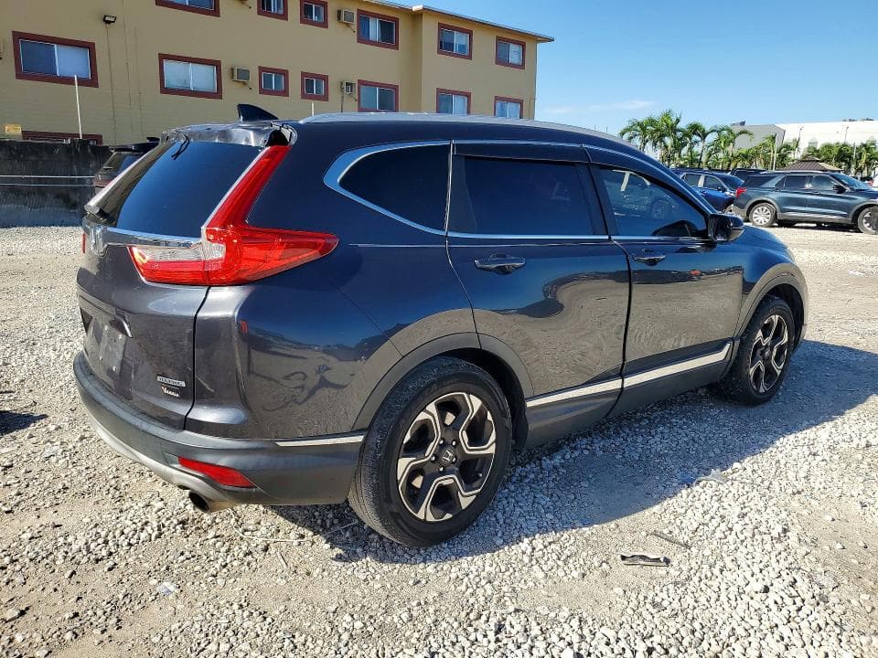 2017 HONDA CR-V TOURING 3