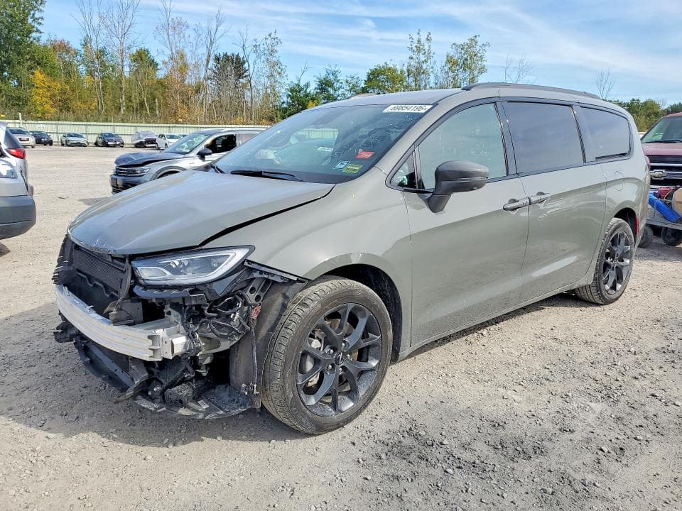 2021 CHRYSLER PACIFICA TOURING L - 1