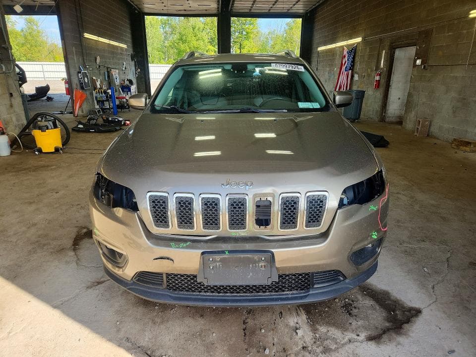 2019 JEEP CHEROKEE LATITUDE PLUS 5