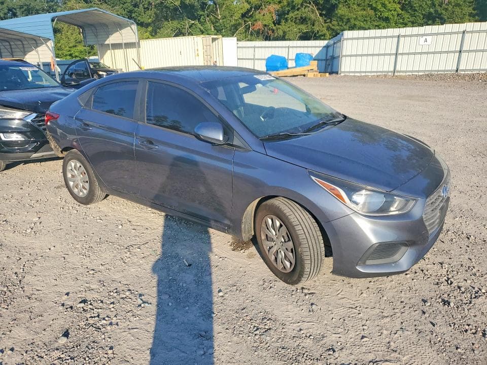 2018 HYUNDAI ACCENT SE 4