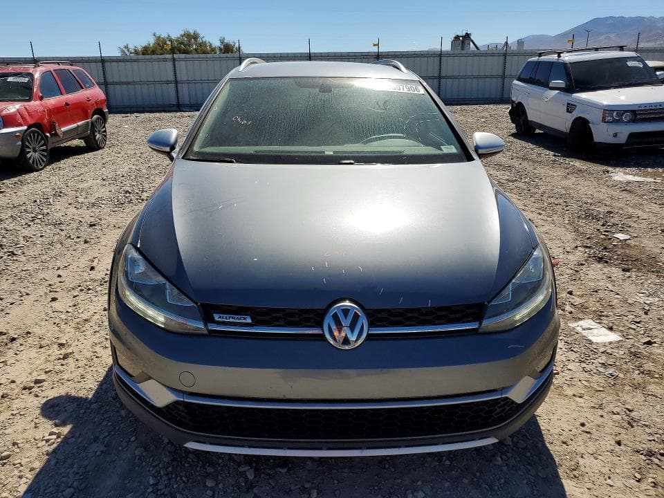 2019 VOLKSWAGEN GOLF ALLTRACK S 5