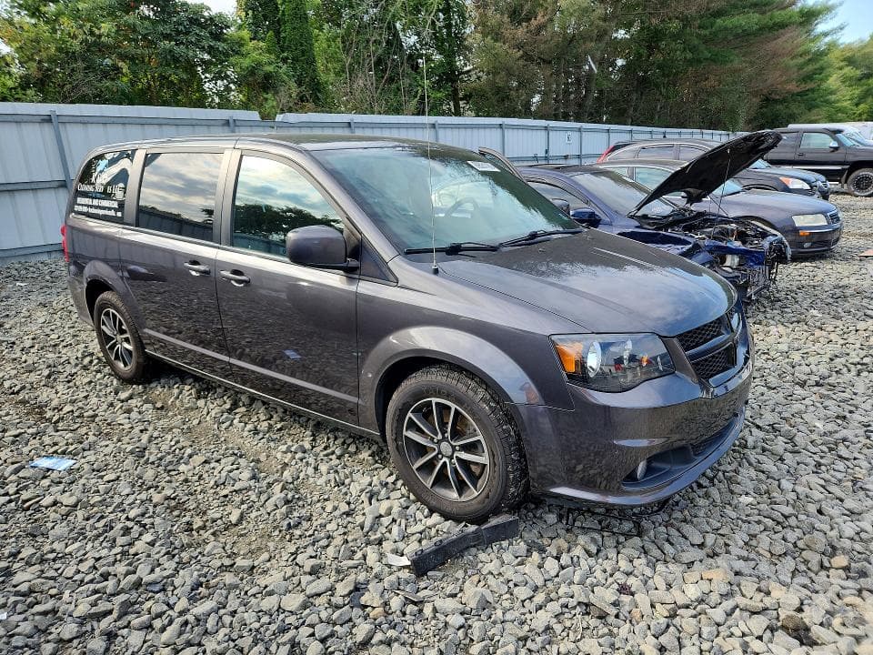 2019 DODGE GRAND CARAVAN SE 4