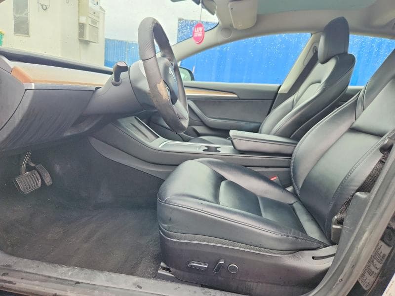 2023 TESLA MODEL 3 7