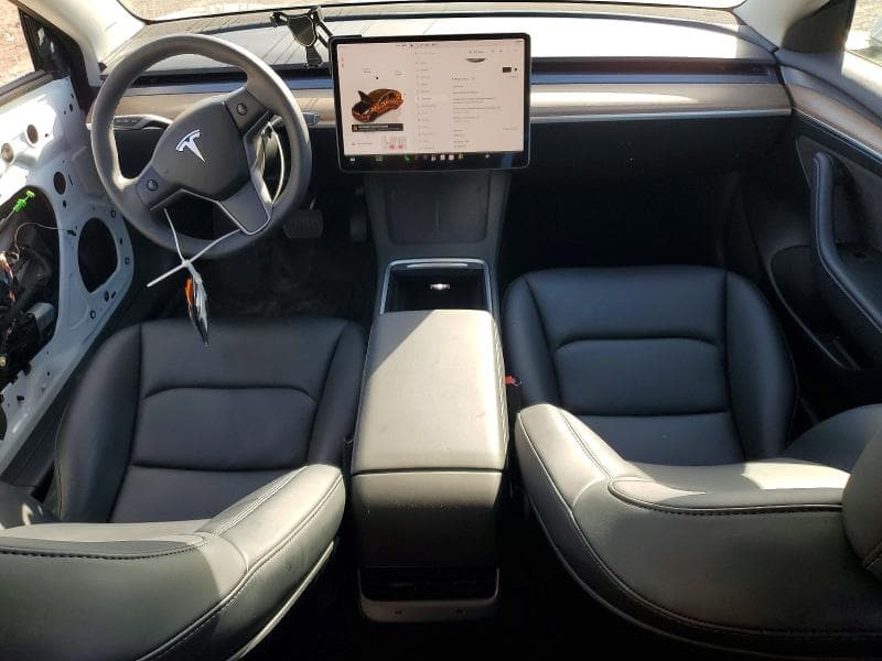 2023 TESLA MODEL 3 8