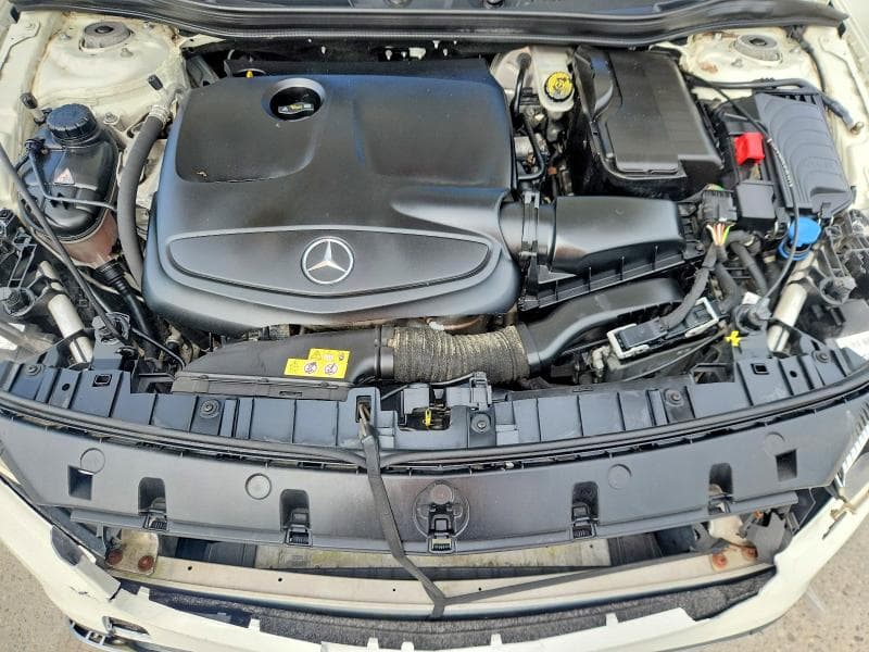 2017 MERCEDES-BENZ GLA 250 12