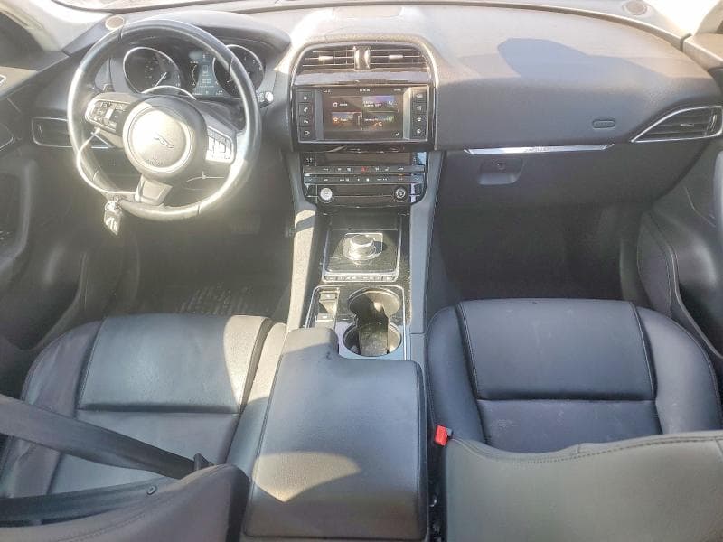 2017 JAGUAR F-PACE PREMIUM 8