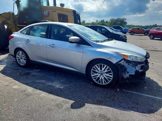 2018 FORD FOCUS TITANIUM 4