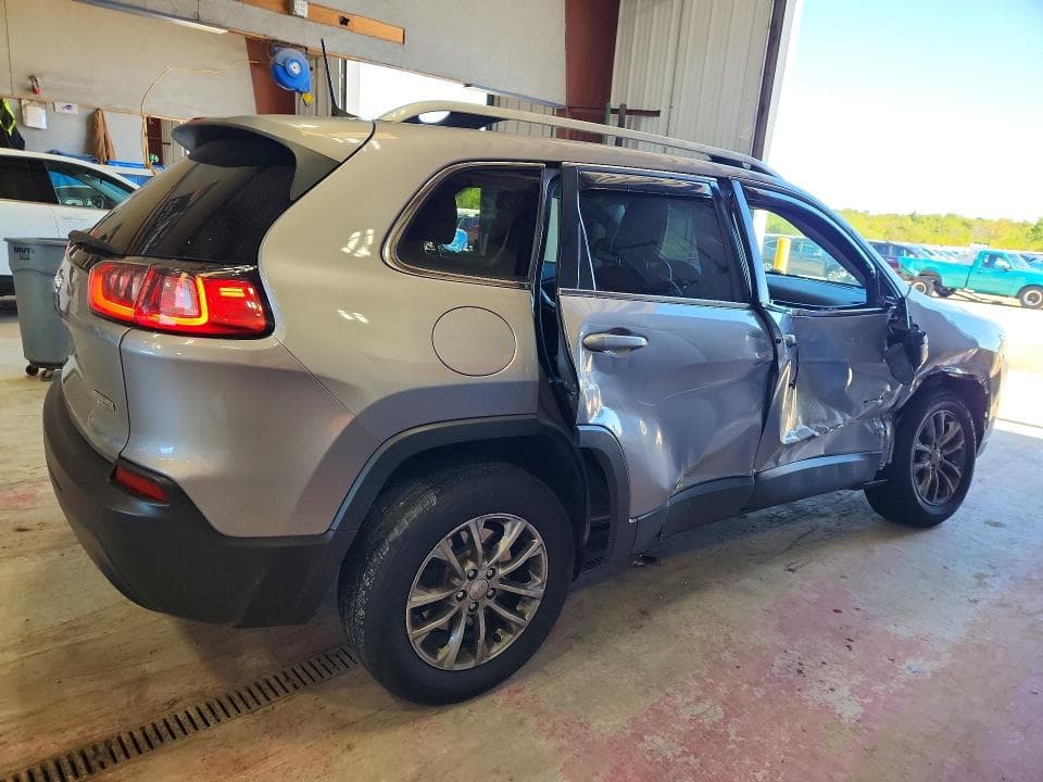 2019 JEEP CHEROKEE LATITUDE PLUS 3