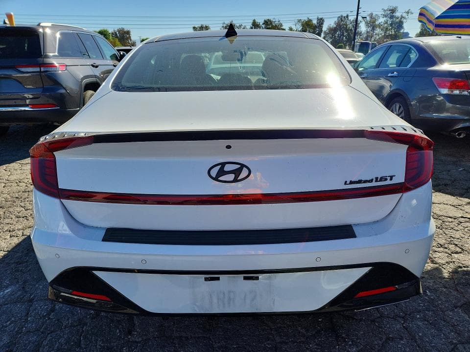 2021 HYUNDAI SONATA LIMITED 6