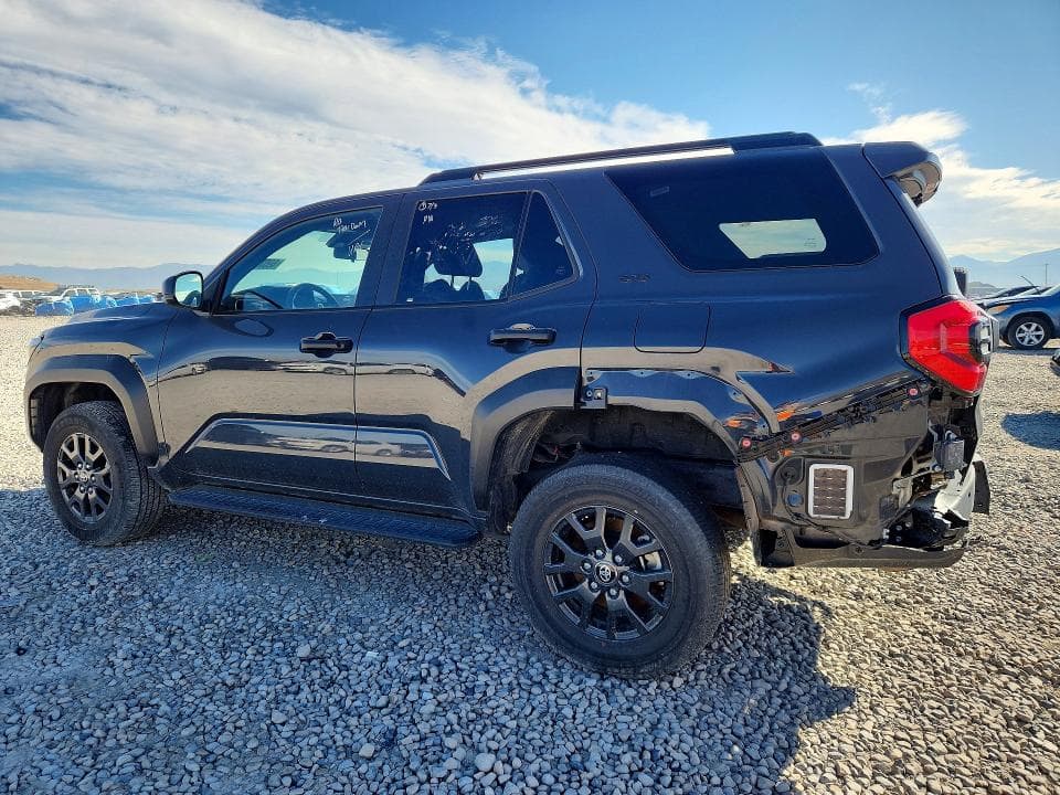2025 TOYOTA 4RUNNER SR5 2