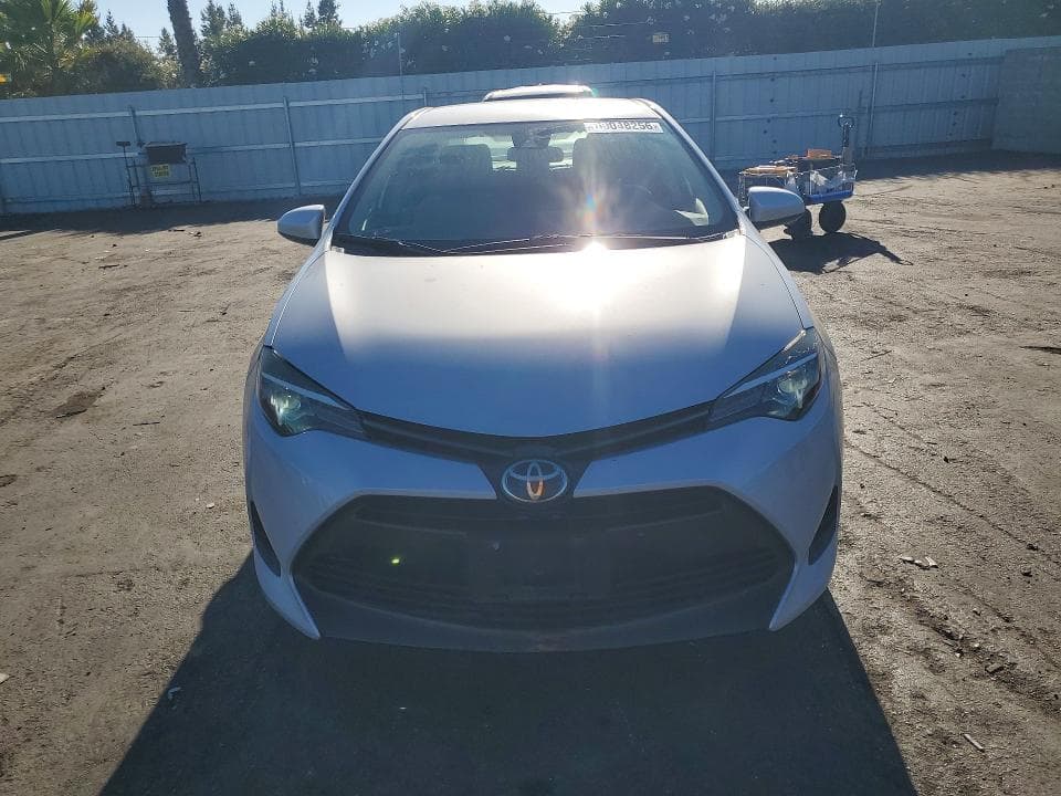 2019 TOYOTA COROLLA LE 5