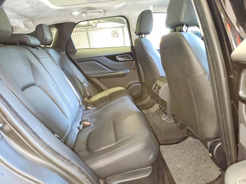 2019 JAGUAR F-PACE PREMIUM 11