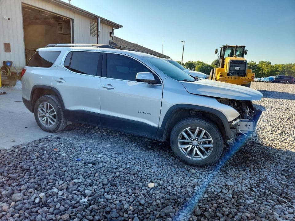2018 GMC ACADIA SLE 4