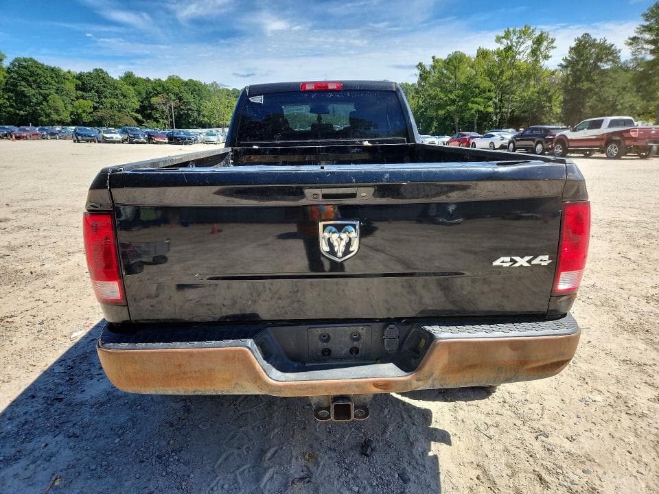 2018 RAM 2500 ST 6