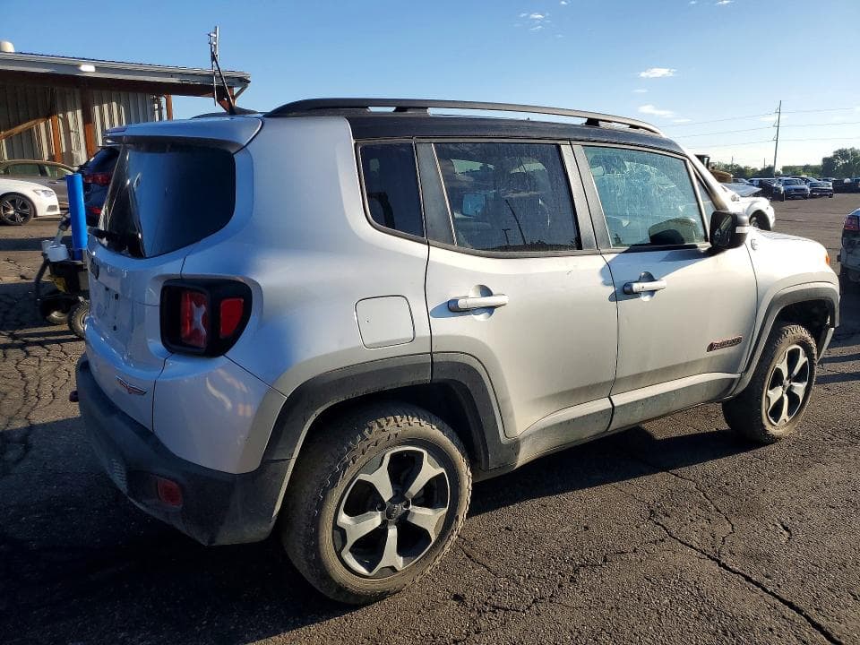 2019 JEEP RENEGADE TRAILHAWK 3