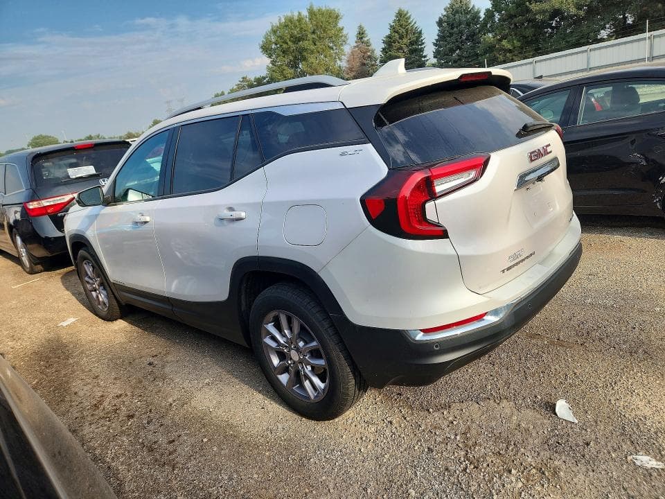 2022 GMC TERRAIN SLT 2