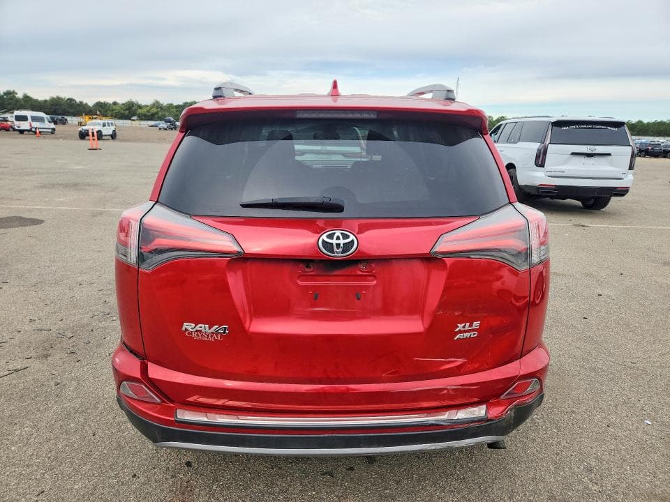 2017 TOYOTA RAV4 XLE 6