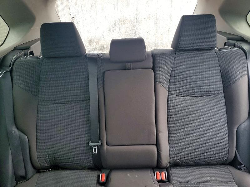 2022 TOYOTA RAV4 LE 10